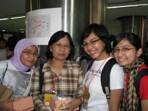 mbak Yoga, bu Enny, Oelpha dan Dilla