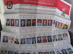 resize-of-picture1-001 ternyata yang cantik yang menang...