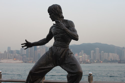 Bruce Lee... tempat foto sejuta umat
