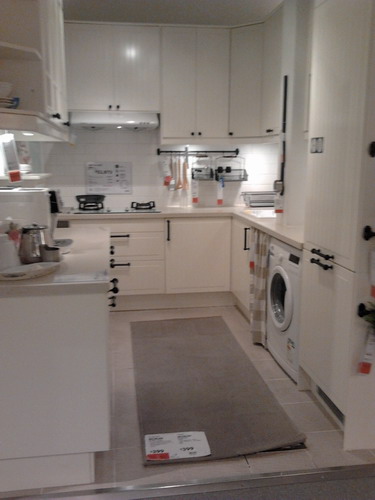 dapurnya kecil tapi keren.