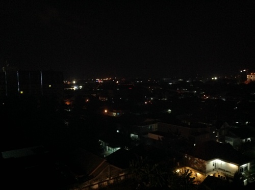 view dari dalam resto, cuma pake kamera ipad.