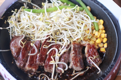 pepper steak ~ Rp. 113.6.36, sebelum pajak.