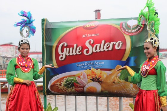 mi gule salero-nya gede...