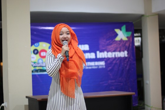 @windiseptiadewi berbagi tentang pengalamannya menggunakan internet untuk usahanya @teribajakmedan