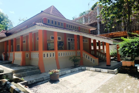 Musiumnya. Di sebelahnya sedang dibangun musium yang lebih besar.