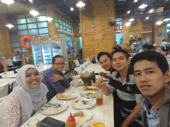 Wefie with Andromax R2.