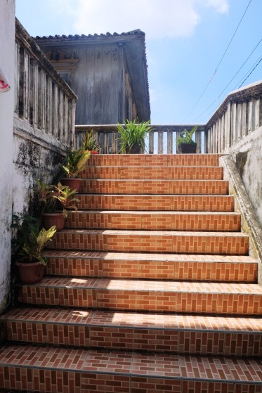 Tangga di MI Al-Kautsar