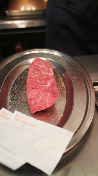Kobe beef seberat 200 gram